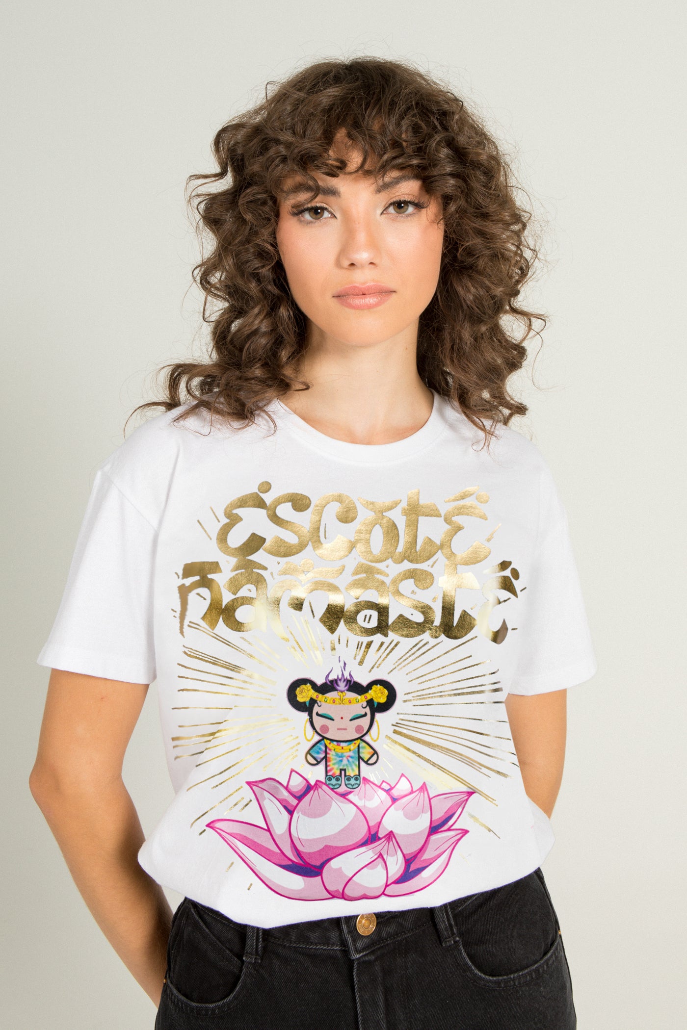 NAMASTE WHITE T-SHIRT